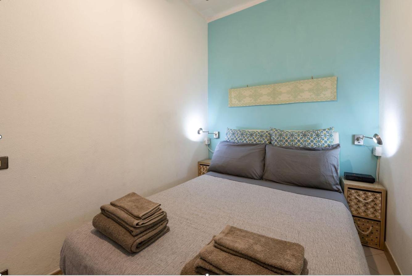 Casa Vacanze L'Aquilone - Casa Sulla Spiaggia - Baia Di Porto Rafael ปาเลา ภายนอก รูปภาพ