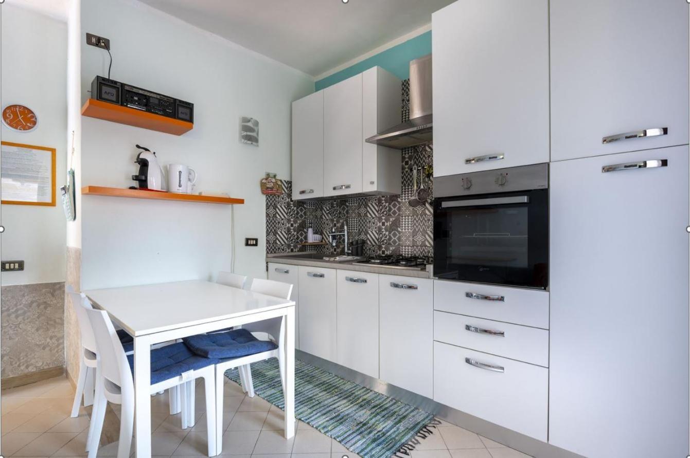 Casa Vacanze L'Aquilone - Casa Sulla Spiaggia - Baia Di Porto Rafael ปาเลา ภายนอก รูปภาพ