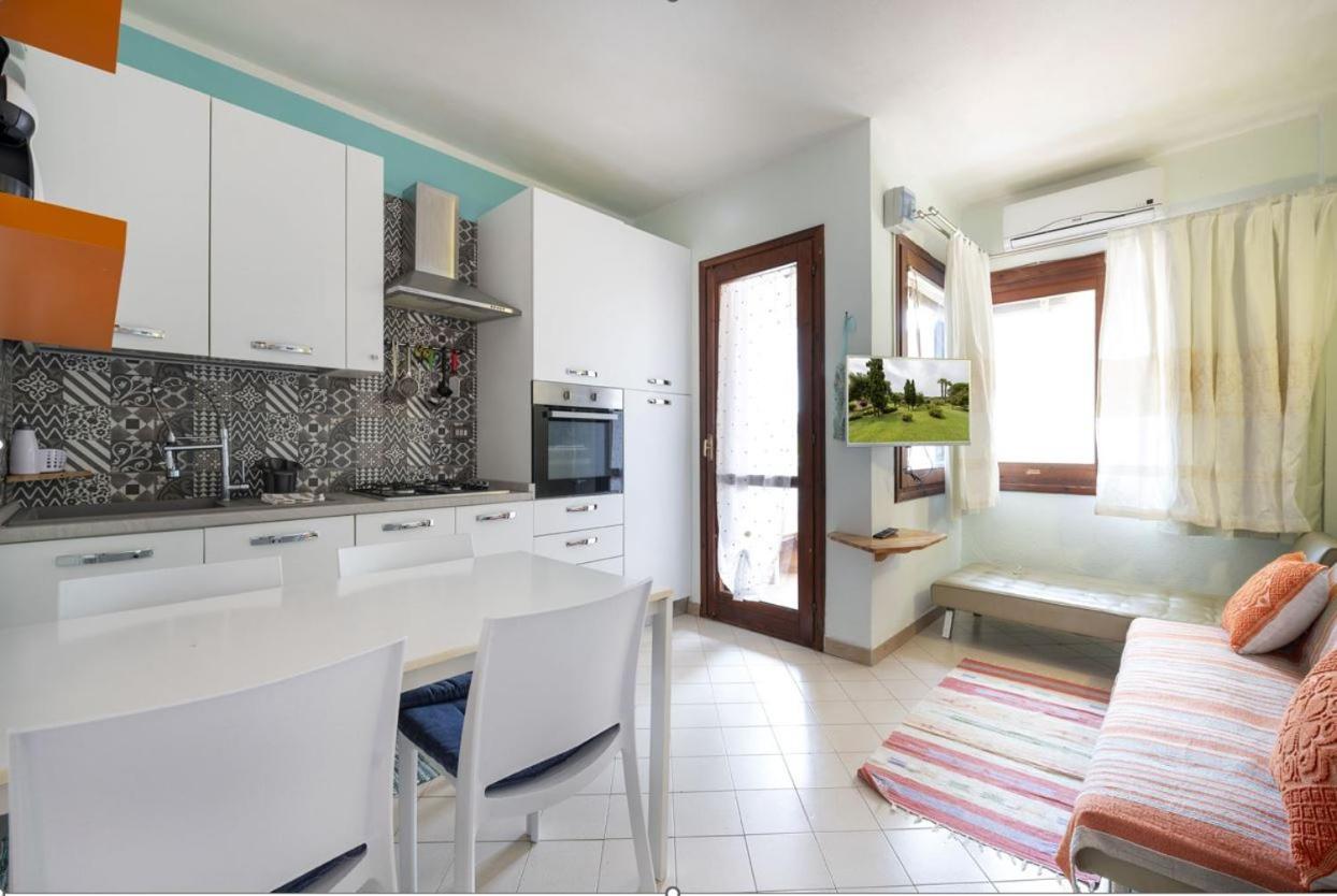 Casa Vacanze L'Aquilone - Casa Sulla Spiaggia - Baia Di Porto Rafael ปาเลา ภายนอก รูปภาพ